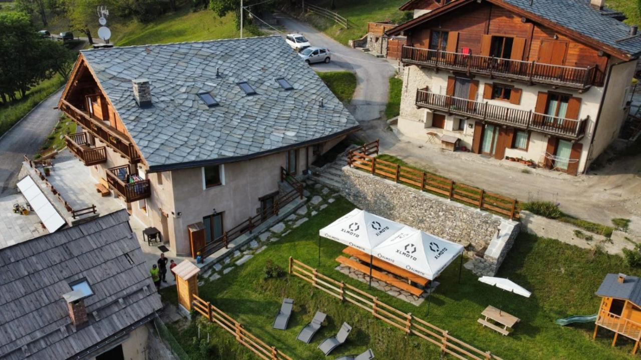 La Maison. Il Nido Dell'Aquila Bardonecchia Eksteriør billede
