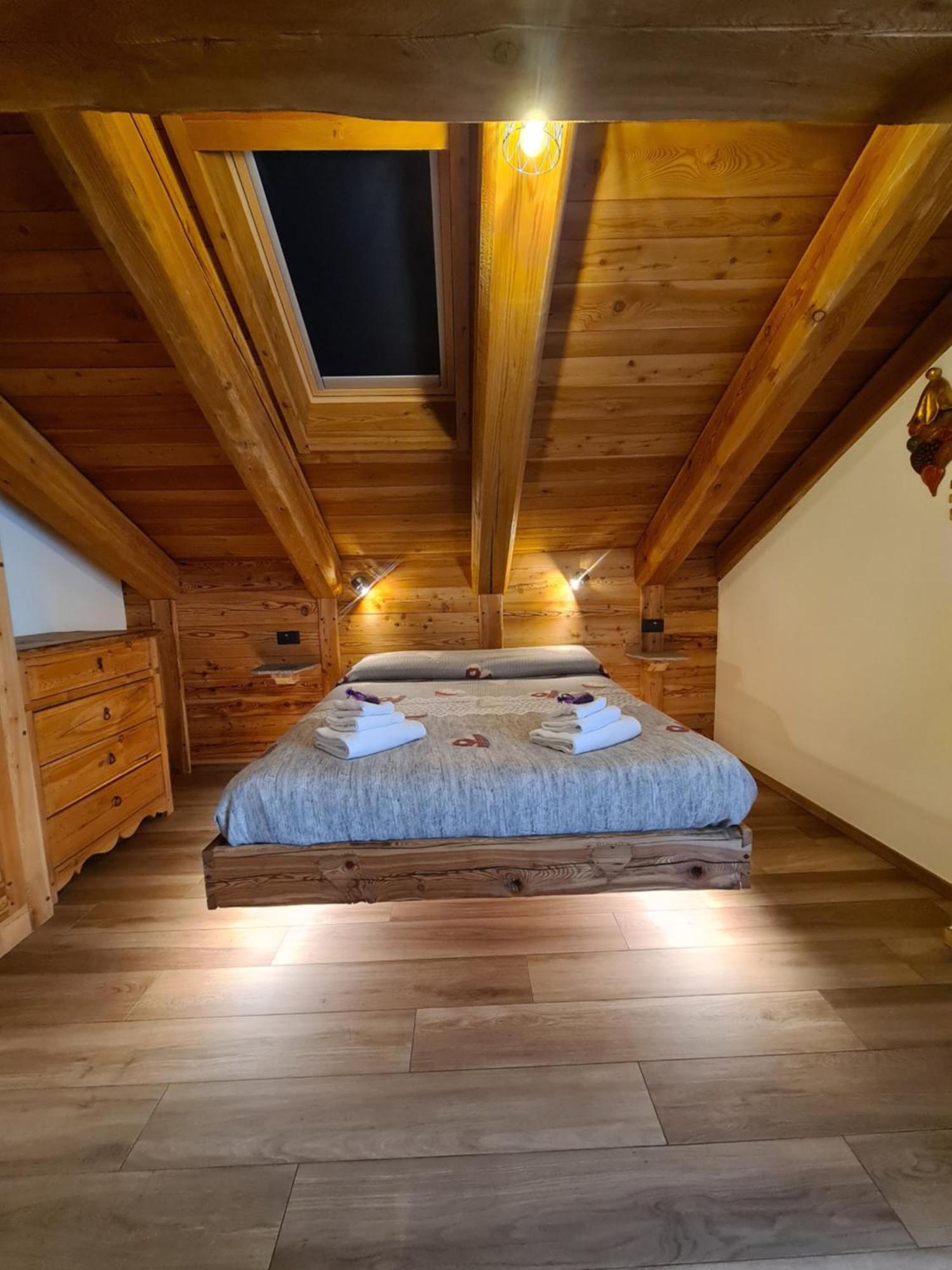 La Maison. Il Nido Dell'Aquila Bardonecchia Eksteriør billede