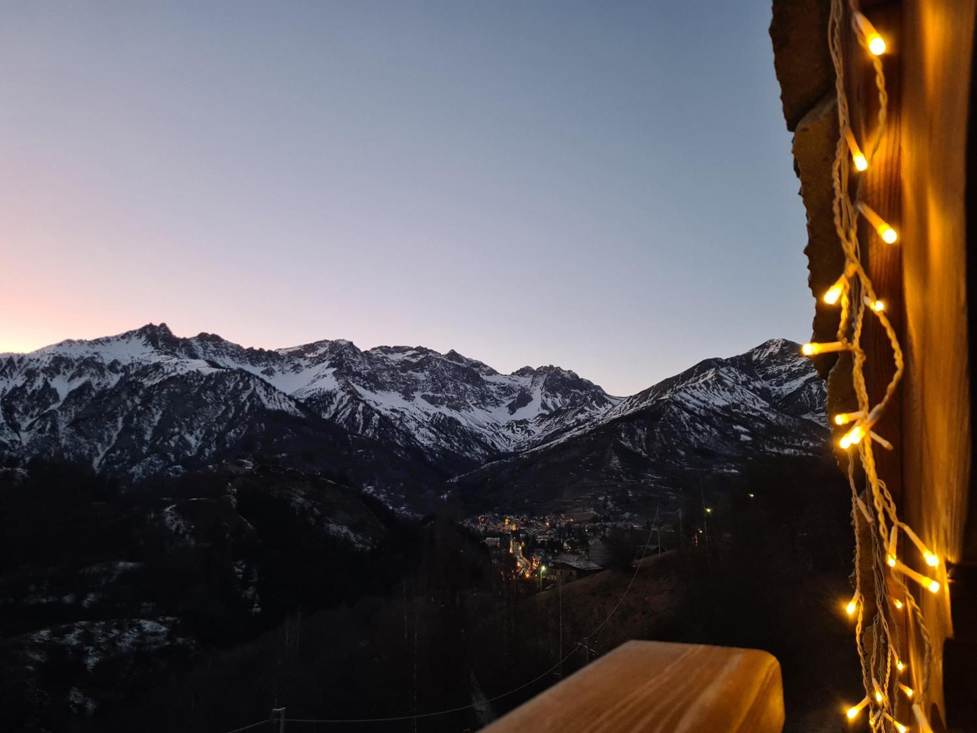 La Maison. Il Nido Dell'Aquila Bardonecchia Eksteriør billede